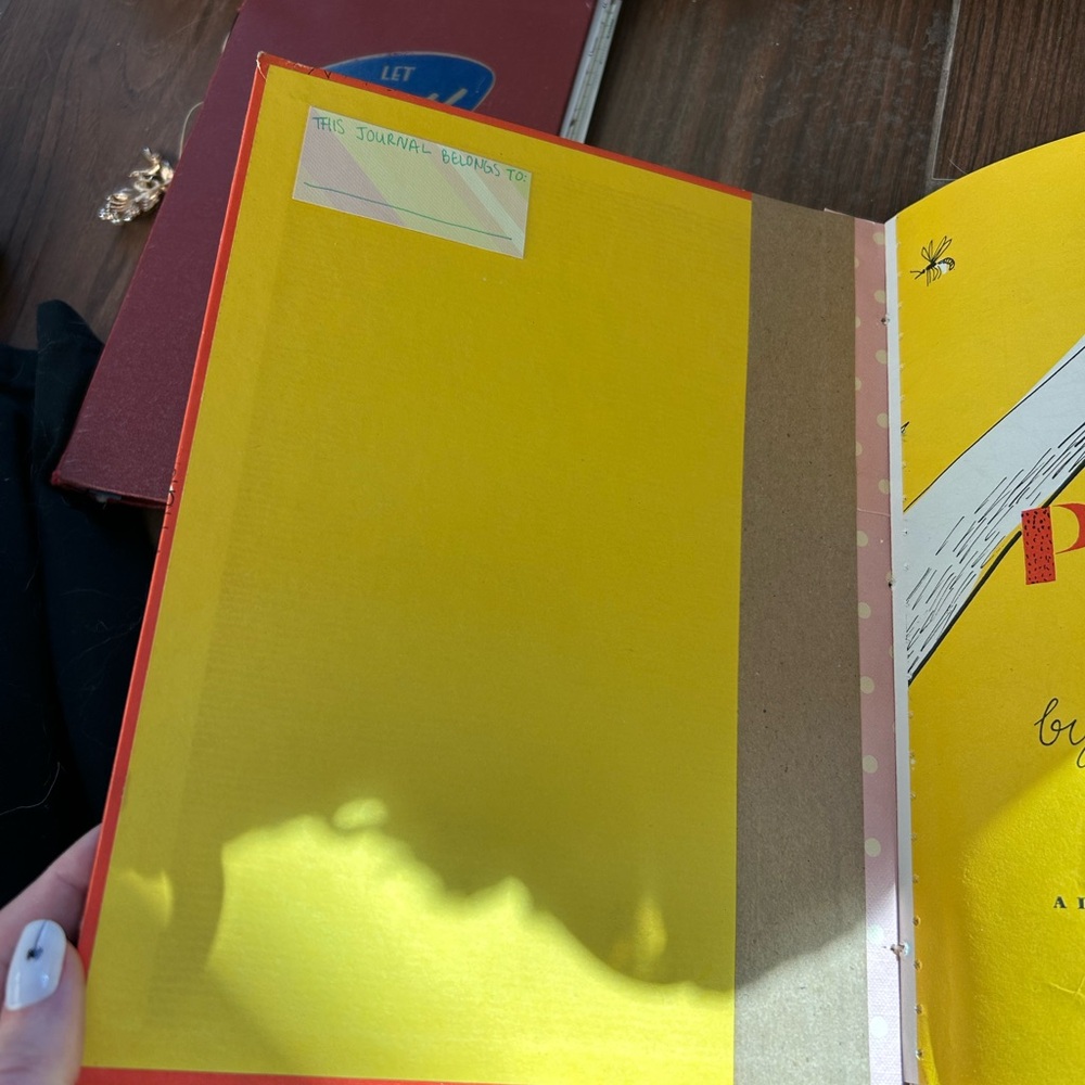 Junk journal - Picture 2 of 9